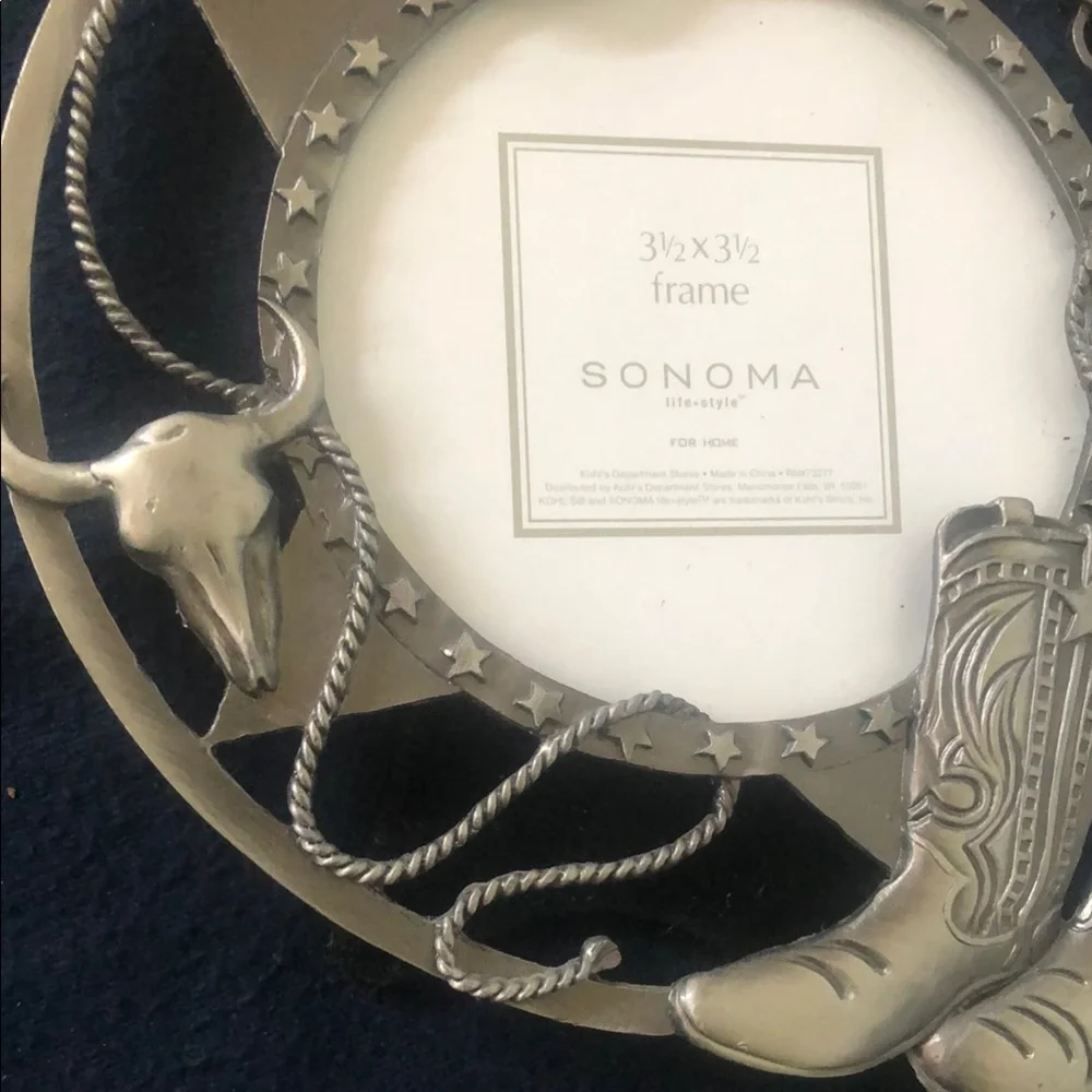 Western pewter metal Picture Frame‎ cowboy theme round small